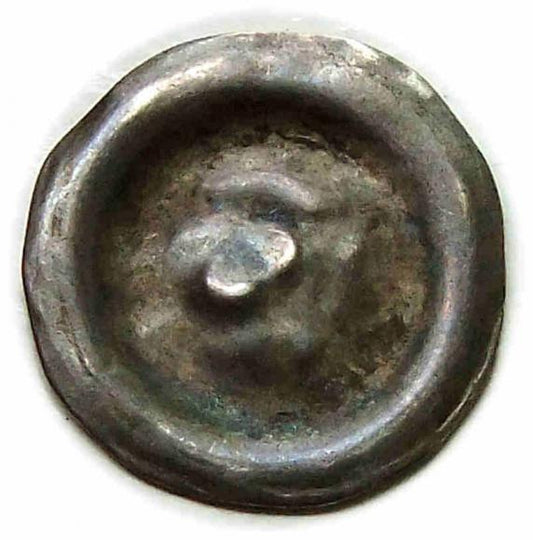 Brakteat proporzec z kulą Strzałów Pomorze